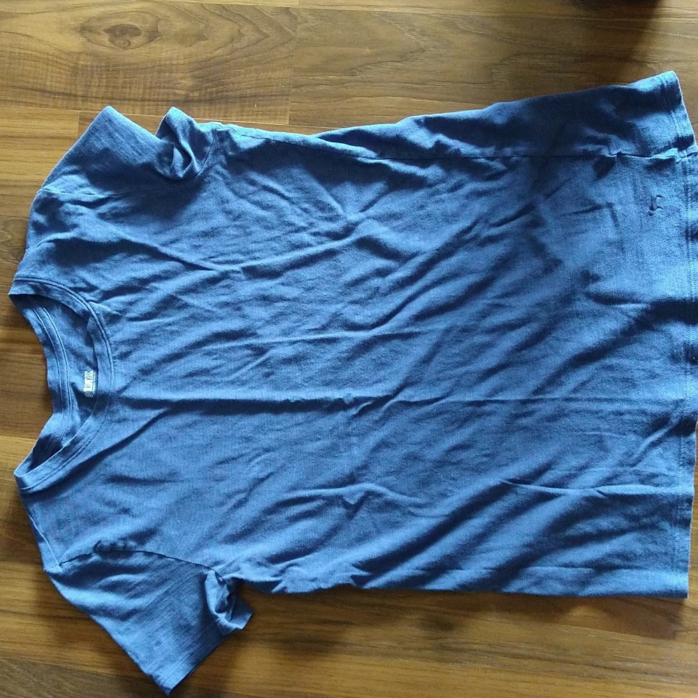 Women's tee